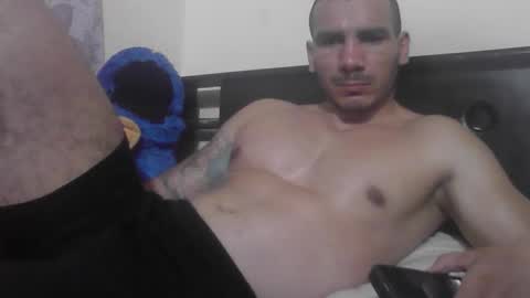 Snapshot of sralexo chatting on 10/06/25, 01:58 sralexo online show from 10/06/25, 01:58