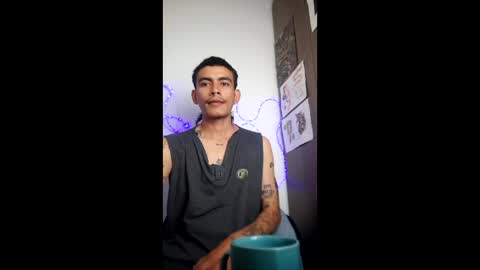 Snapshot of srcejotas chatting on 12/03/25, 03:43 sorry mom online show from 12/03/25, 03:43