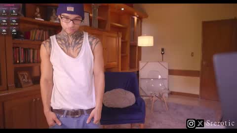 Snapshot of srerotic chatting on 11/19/25, 03:45 Matt online show from 11/19/25, 03:45