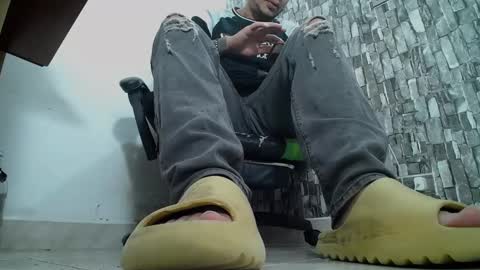 sr master cum its my old account online show from 01/21/25, 06:33