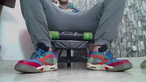sr master cum its my old account online show from 01/28/25, 05:56
