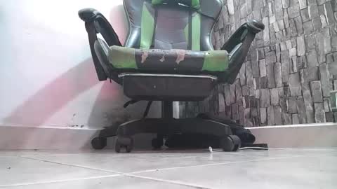 sr master cum its my old account online show from 10/13/25, 07:25