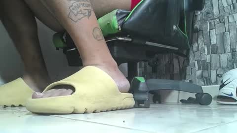 sr master cum its my old account online show from 11/30/25, 04:00