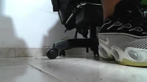 sr master cum its my old account online show from 05/04/26, 11:23