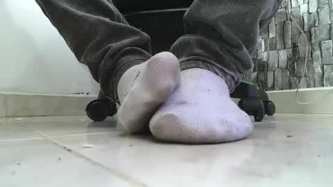 sr master cum its my old account online show from 05/08/26, 02:39
