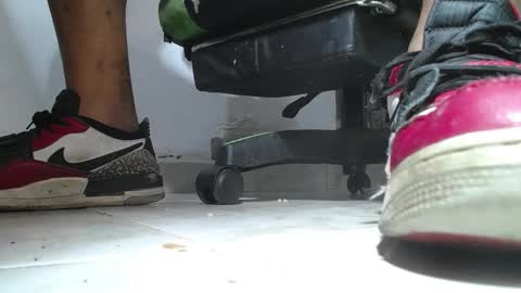 sr master cum its my old account online show from 05/21/26, 12:28
