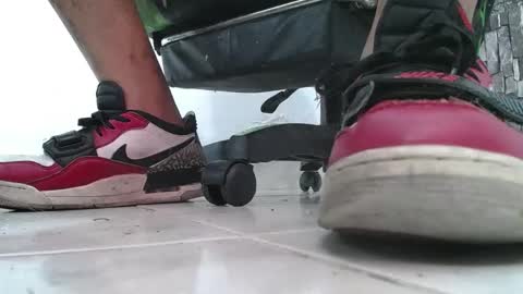 sr master cum its my old account online show from 05/21/26, 06:04