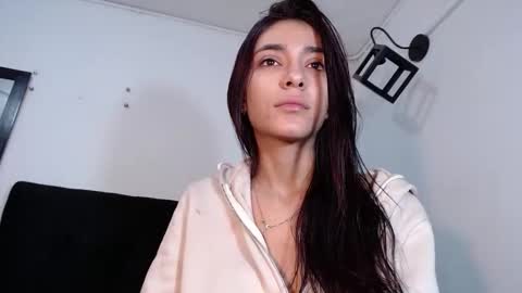 .          . online show from 12/17/25, 12:22