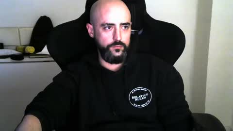 Snapshot of srtramposo chatting on 01/02/25, 04:46 srtramposo online show from 01/02/25, 04:46