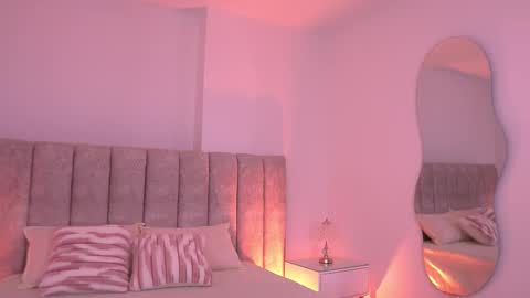 samantha online show from 11/19/25, 07:25