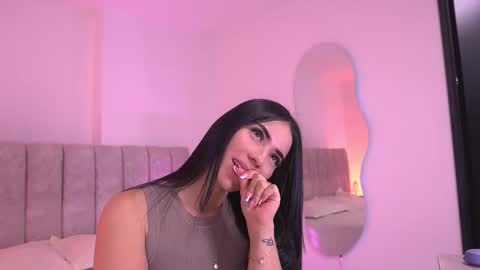 Snapshot of ss_samantha chatting on 01/10/26, 07:15 samantha online show from 01/10/26, 07:15