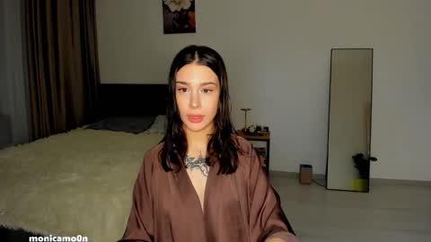 Snapshot of ssash1mii chatting on 12/08/24, 09:08 Hey guys i miss you so much  online show from 12/08/24, 09:08