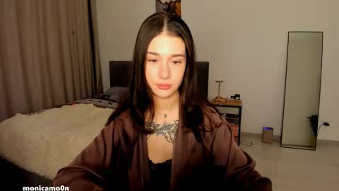 Snapshot of ssash1mii chatting on 01/29/25, 07:46 Hey guys i miss you so much  online show from 01/29/25, 07:46