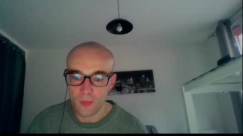 ssenzo online show from 12/04/24, 07:06