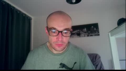 ssenzo online show from 12/23/24, 08:11