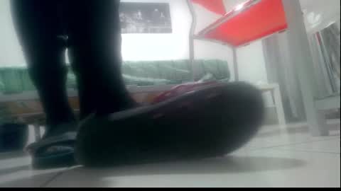 ssenzo online show from 02/20/25, 10:15