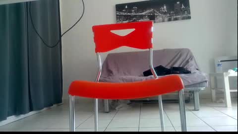 ssenzo online show from 09/22/25, 06:15