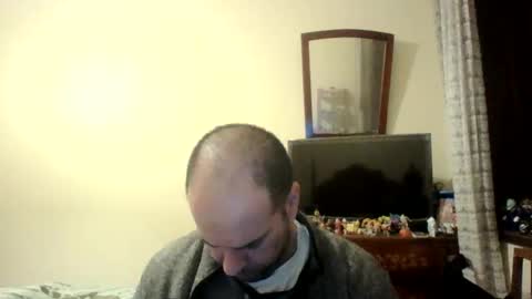 Snapshot of sstrasser chatting on 01/04/25, 12:59 ShYgUy online show from 01/04/25, 12:59