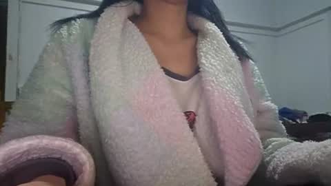 Snapshot of ssunya3388 chatting on 06/22/26, 11:51 I am online show from 06/22/26, 11:51