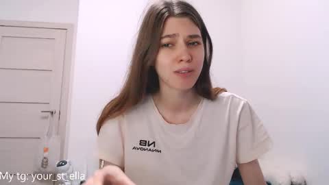 Snapshot of st_ella chatting on 05/15/26, 05:31 Ella online show from 05/15/26, 05:31