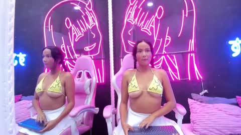 Snapshot of staarlightt chatting on 10/04/25, 10:30 staarlightt online show from 10/04/25, 10:30