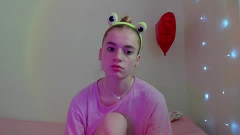 stacey online show from 05/08/26, 01:33
