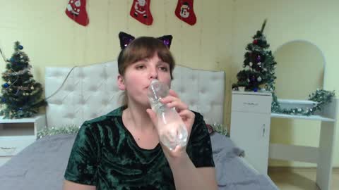 Stacey online show from 01/10/25, 01:20