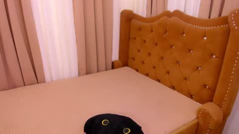 Snapshot of staceymariemojic chatting on 07/27/26, 04:30 staceymariemojic online show from 07/27/26, 04:30