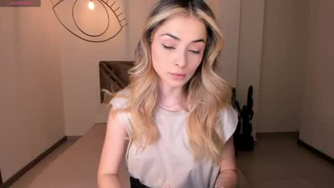 Stacy Woods online show from 05/07/26, 11:37