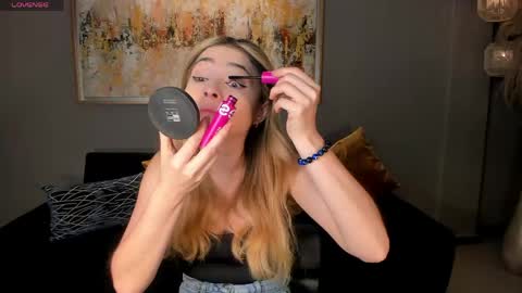 Stacy Woods online show from 06/03/26, 11:46