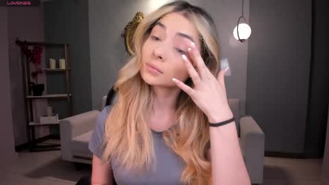 Stacy Woods online show from 06/09/26, 11:33