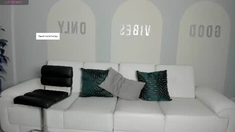Stacy Woods online show from 06/12/26, 10:47
