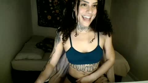 Snapshot of stacy66w9 chatting on 01/09/26, 03:20 stacy66w9 online show from 01/09/26, 03:20