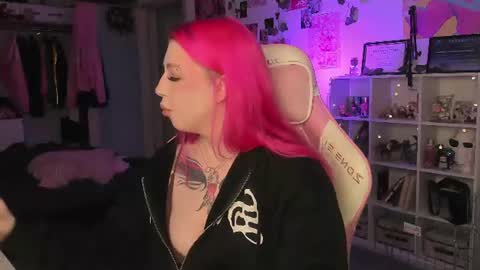 Stacy online show from 08/03/26, 06:11