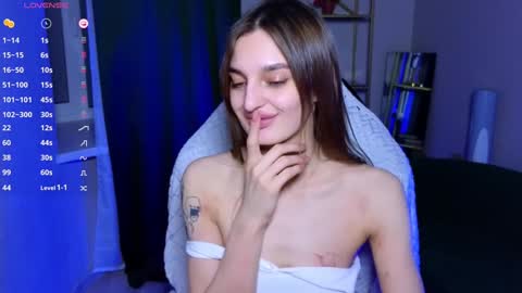 Sexy lips online show from 12/15/24, 02:05