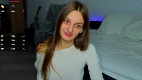 Snapshot of stacy_sexylips chatting on 05/17/26, 11:34 Sexy lips online show from 05/17/26, 11:34