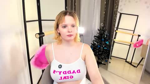 Snapshot of stacy_starrrr chatting on 01/09/26, 01:14 Stacy online show from 01/09/26, 01:14