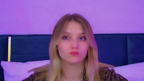 StacyEvances online show from 06/22/26, 03:25