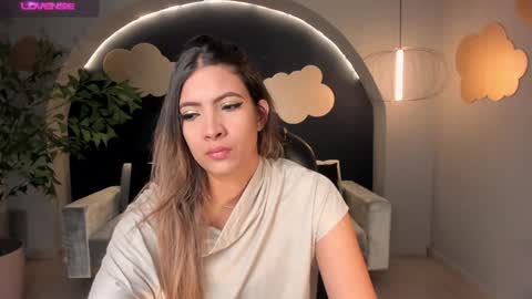 Im Stacy online show from 12/21/24, 10:17