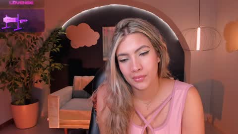 Im Stacy online show from 01/13/25, 04:08
