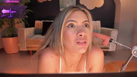 Im Stacy online show from 01/16/25, 04:07