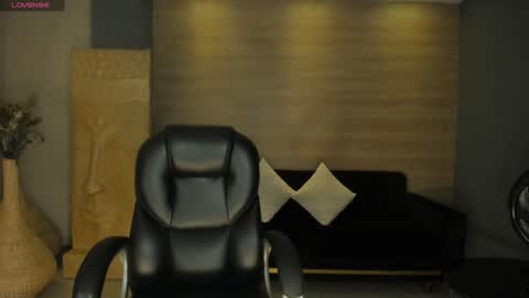 Im Stacy online show from 01/21/25, 09:57
