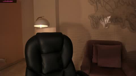 Im Stacy online show from 01/26/25, 10:02