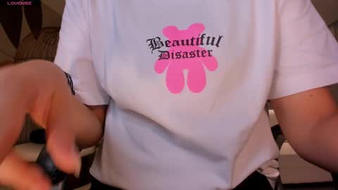 Im Stacy online show from 02/27/25, 09:54