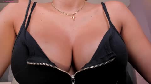Im Stacy online show from 03/08/25, 09:50