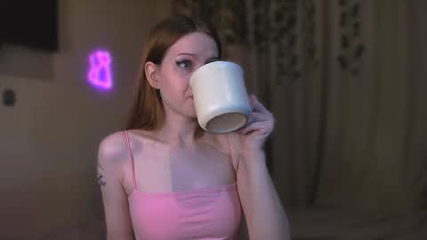 Snapshot of stacyloveforu chatting on 10/28/25, 10:45 stacyloveforu online show from 10/28/25, 10:45