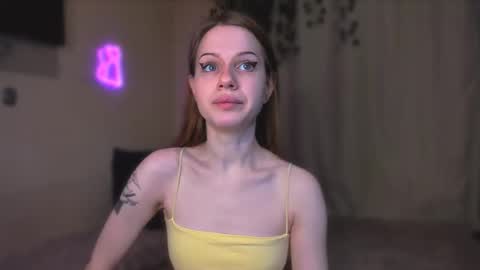 Snapshot of stacyloveforu chatting on 11/14/25, 12:31 stacyloveforu online show from 11/14/25, 12:31