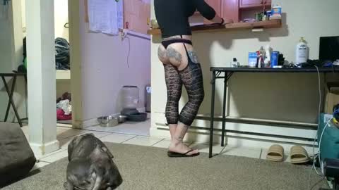 Snapshot of stacytasteme chatting on 01/30/25, 05:52 Submissive Slut LOVES adoration online show from 01/30/25, 05:52