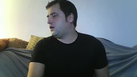 Snapshot of stanxxx1995 chatting on 12/17/25, 01:22 stanxxx1995 online show from 12/17/25, 01:22