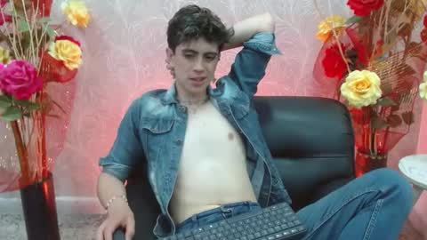 star_boyx online show from 03/06/25, 12:00